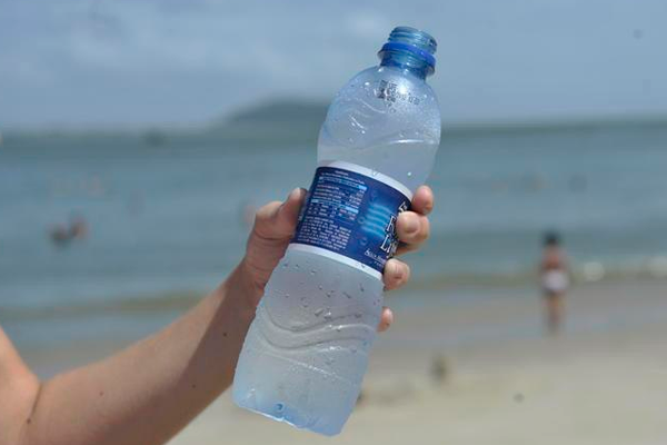 Como vender agua na praia